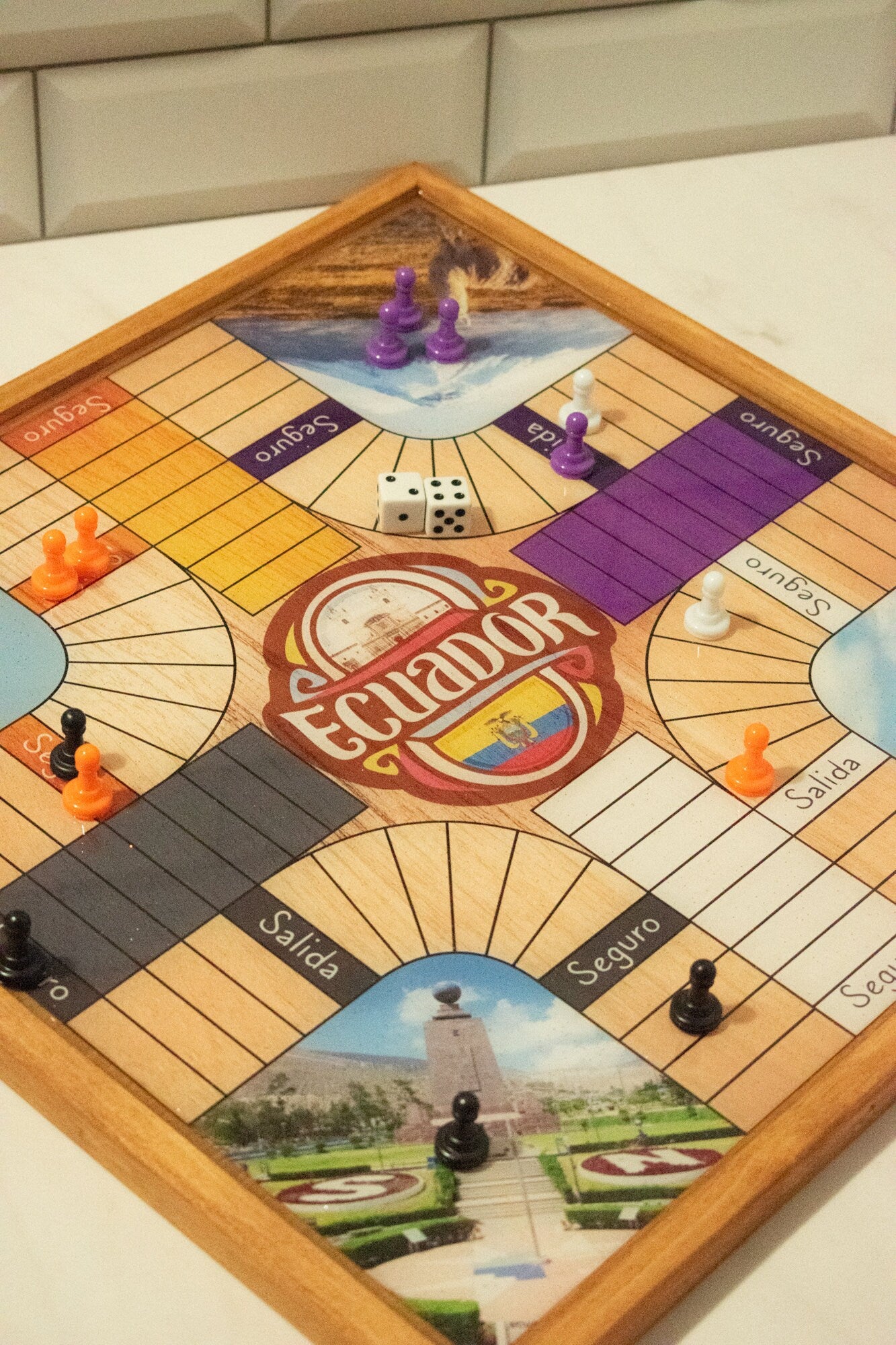 Parcheesi Board for 4 players - ECUADOR BOARD. Hand Made with wood & Resin.