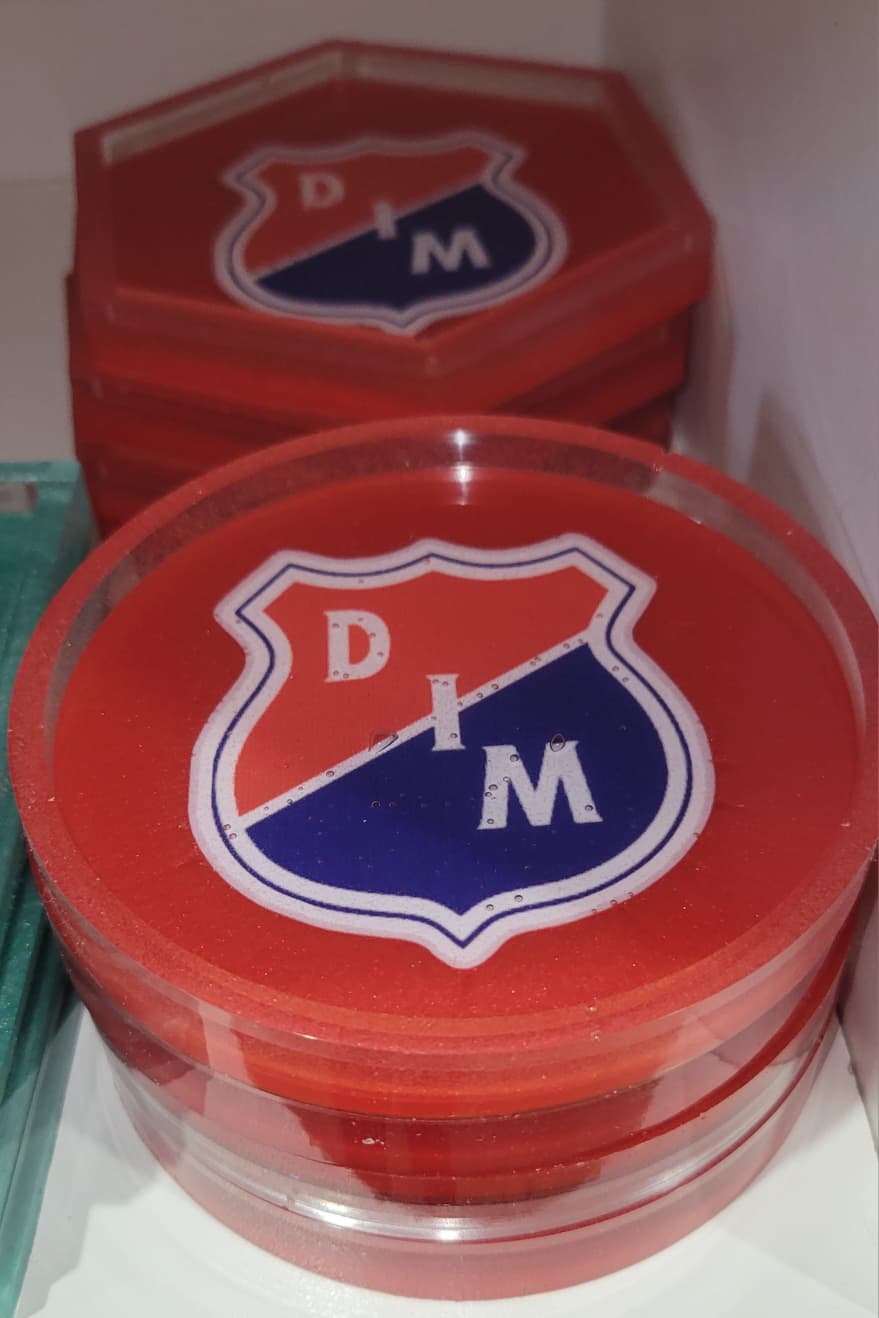 Colombian Soccer Team Resin Coasters: Personalized Sports Fan Gift, Set of 4. Portavasos, Futbol Colombiano, Millonarios, Santa Fe, Nacional