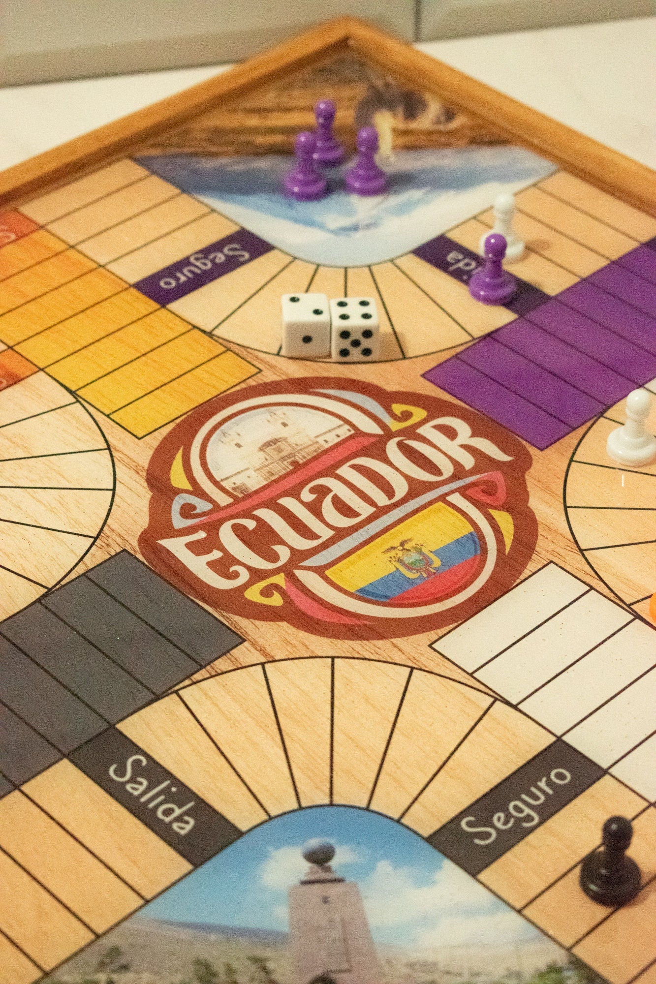 Parcheesi Board for 4 players - ECUADOR BOARD. Hand Made with wood & Resin.
